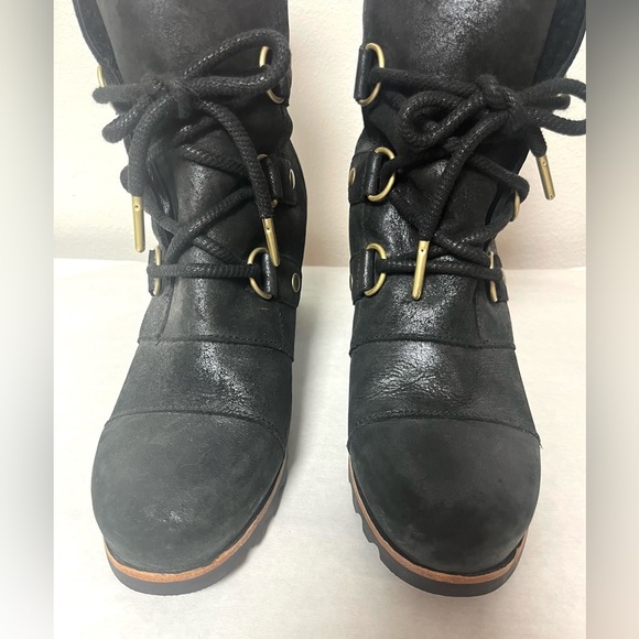 Sorel Addington Lace Up Ankle Boots 
Black Leather Waterproof 
Size 9 - Picture 5 of 9